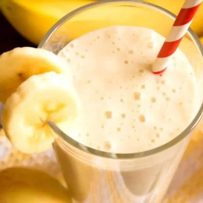 Banana con leche