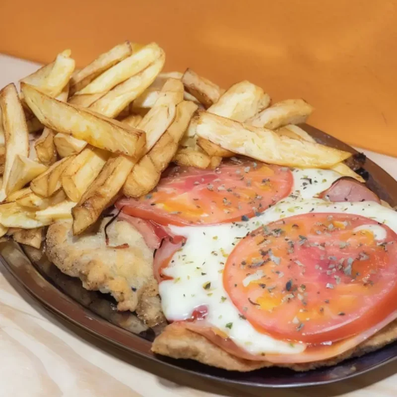 Milanesa de pollo napolitana con guarnición
